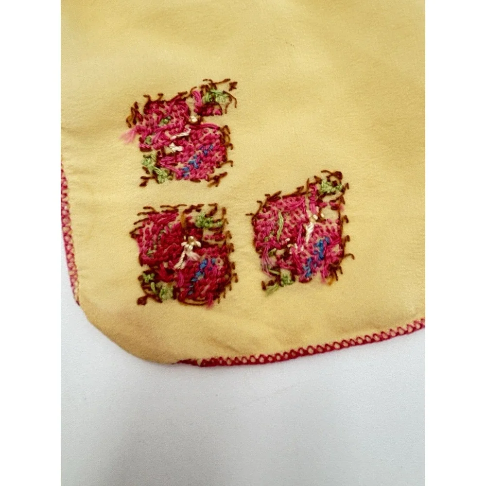 Vintage 100% Silk Embroidered Handkerchief Folk‎ Art Pink Floral Hanky 10x10